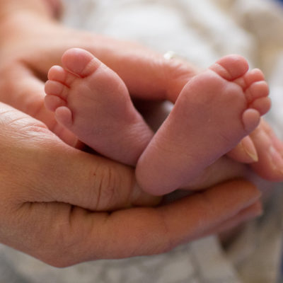 Preterm birth baby feet