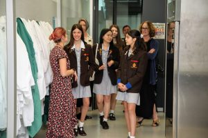 Students from Ivanhoe Girls' Grammar School  who created the school's inaugural Early Career Ovarian Cancer Research Travel Award are shown around the labs at Hudson Institute.