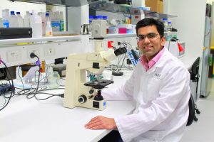 Dr Atul Malhotra detects brain damage in high risk babies.