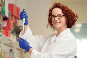 Dr Jemma Evans has discovered that inhibiting a protein called SOX17 prevents an embryo mimic from ‘sticking’ to the uterus lining—highlighting potential for a new contraceptive strategy.