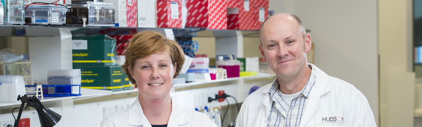Dr Michelle Tate and A/Prof Ashley Mansell from Centre for Innate Immunity and Infectious Diseases at Hudson Institute