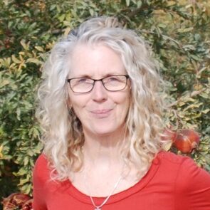Janine Flatt leaves a bequest to Hudson Institute in honour of her late husband, Bruce Hall, who sadless passed away from stomach cancer.