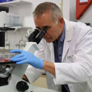 Granulosa Cell Tumours (GCT) scientist, Dr Simon Chu