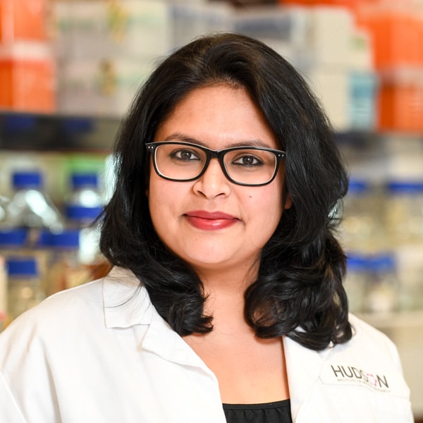 Shayanti Mukherjee researching how to fix pelvic organ prolapse.