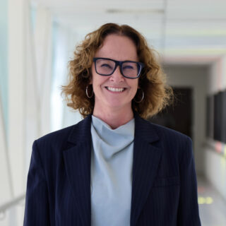 Prof Elizabeth Hartland AM
